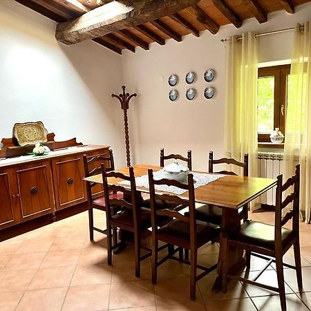 Il Casale Di Rolando Apartment กาสติลิโอเน ดิ การ์ฟาญานา ภายนอก รูปภาพ