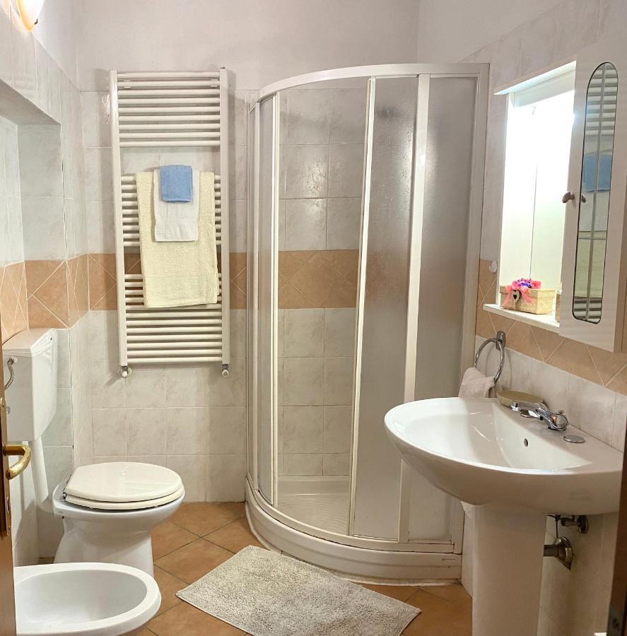 Il Casale Di Rolando Apartment กาสติลิโอเน ดิ การ์ฟาญานา ภายนอก รูปภาพ