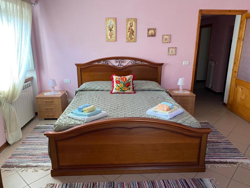 Il Casale Di Rolando Apartment กาสติลิโอเน ดิ การ์ฟาญานา ภายนอก รูปภาพ