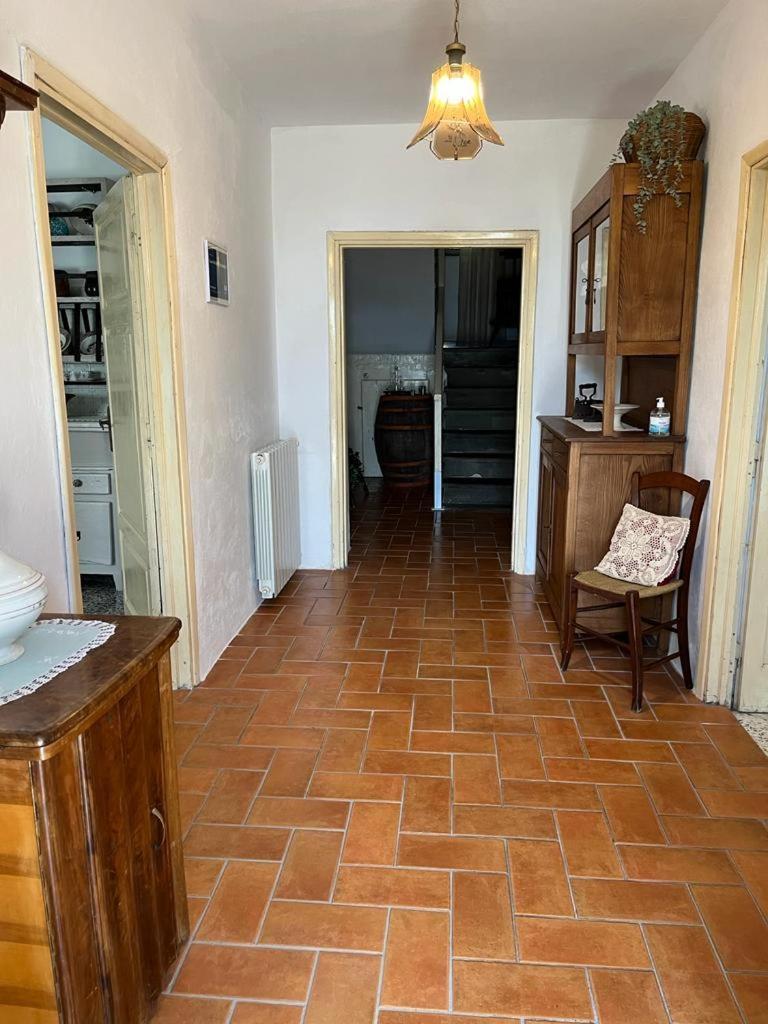 Il Casale Di Rolando Apartment กาสติลิโอเน ดิ การ์ฟาญานา ภายนอก รูปภาพ